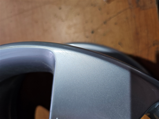 Imagine pentru produsul „JANTA ALUMINIU 6.5JX17 ET39 [DEFECT ACCEPTABIL] O.E"