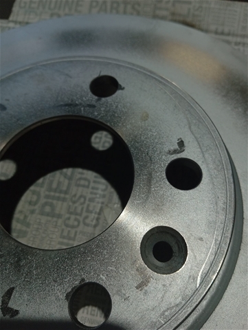 Imagine pentru produsul „DISC FR FATA PRET/BUC [DEFECT ACCEPTABIL] O.E"