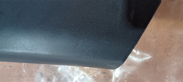 OVERFENDER ARIPA DR FATA [DEFECT ACCEPTABIL] O.E