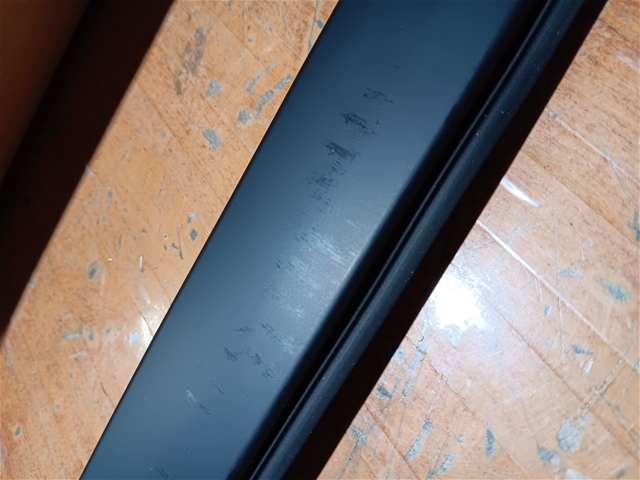 Imagine pentru produsul „CHEDER ORNAMENT PLAFON STG [DEFECT ACCEPTABIL] - O.E. LAND ROVER"