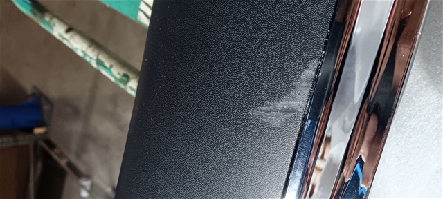 Imagine pentru produsul „ORNAMENT PRAG STG [DEFECT ACCEPTABIL] O.E"