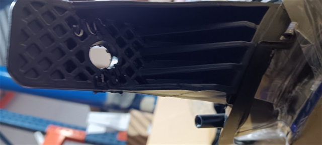 FAR CU MOTOR CU SOCLU NEGRU H1/H7 [DEFECT ACCEPTABIL] TYC A.M