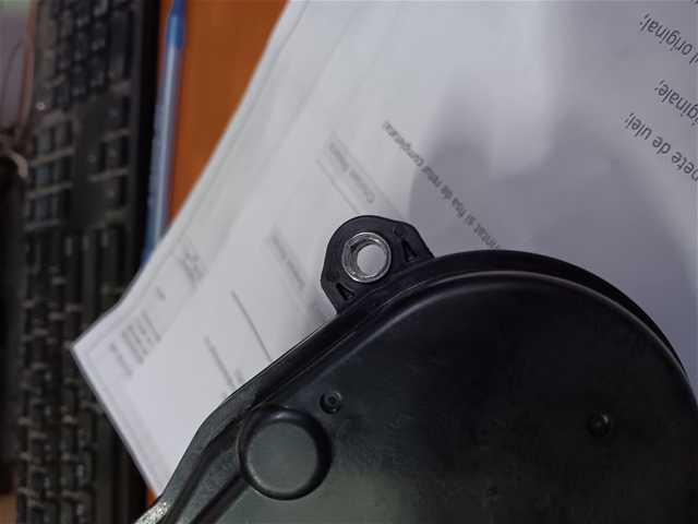 Imagine pentru produsul „MOTORAS ETRIER SPATE [DEFECT ACCEPTABIL] O.E"