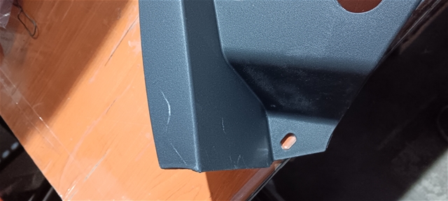 TRAVERSA BMW SERIES 7 [DEFECT ACCEPTABIL] O.E