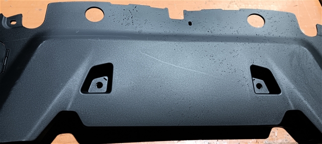 TRAVERSA BMW SERIES 7 [DEFECT ACCEPTABIL] O.E