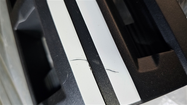 Imagine pentru produsul „GRILA RADIATOR DUSTER III [DEFECT ACCEPTABIL] O.E"