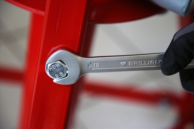 Imagine pentru produsul „CHEIE FIXA 18 X 19 MM-BRILLIANT"
