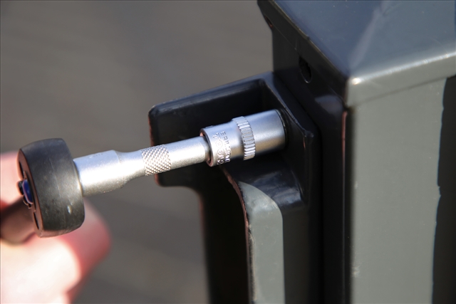 Imagine pentru produsul „TUBULARA 1/4 HEXAGONALA 10MM-BRILLIANT TOOLS"