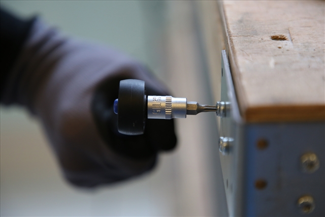 Imagine pentru produsul „TUBULARA 1/4 CU BIT TORX T15-BRILLIANT TOOLS"