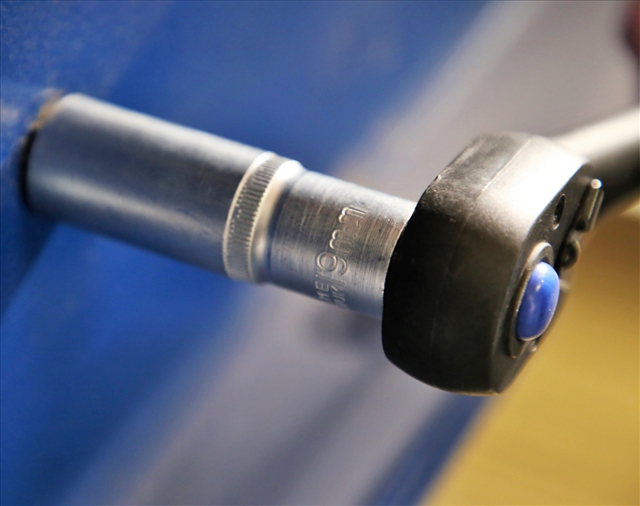 Imagine pentru produsul „TUBULARA 1/2 HEXAGONALA 19 MM LUNGA-BRILLIANT TOOLS"