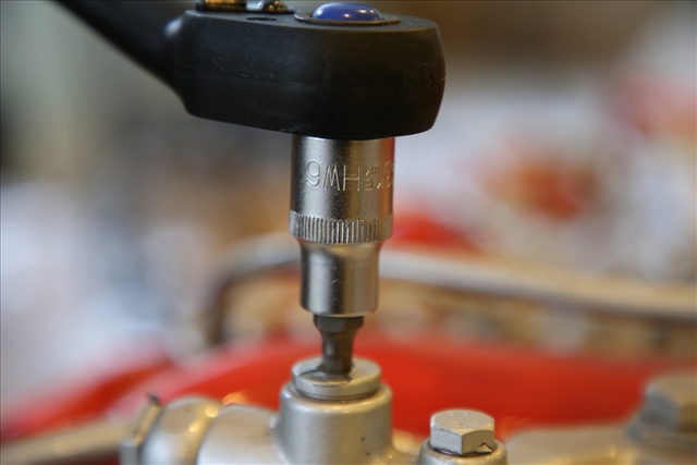 Imagine pentru produsul „TUBULARA 1/2 CU BIT HEXAGONAL 6 MM SCURT"