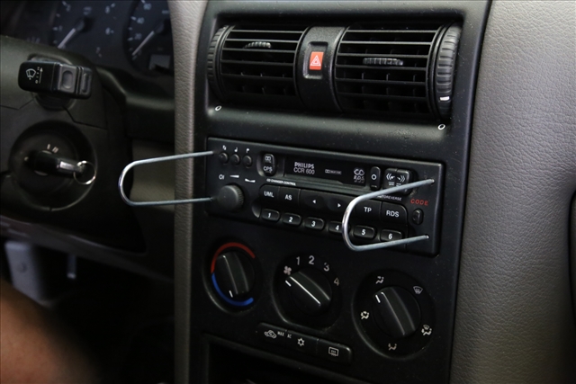 Imagine pentru produsul „SET SCULE DEMONTARE SISTEM RADIO 20PCS-BRILLIANT"