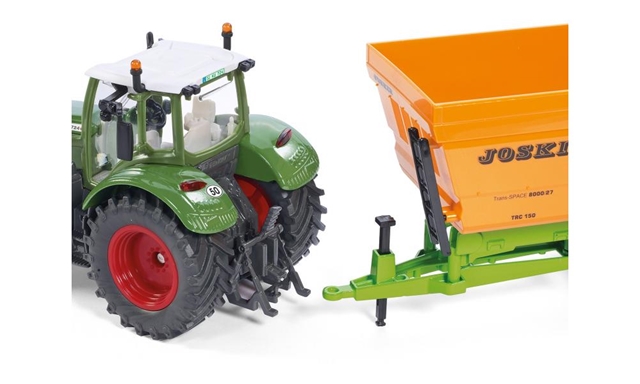 TRACTOR FENDT 724 VARIO SCARA 1:32  SIKU