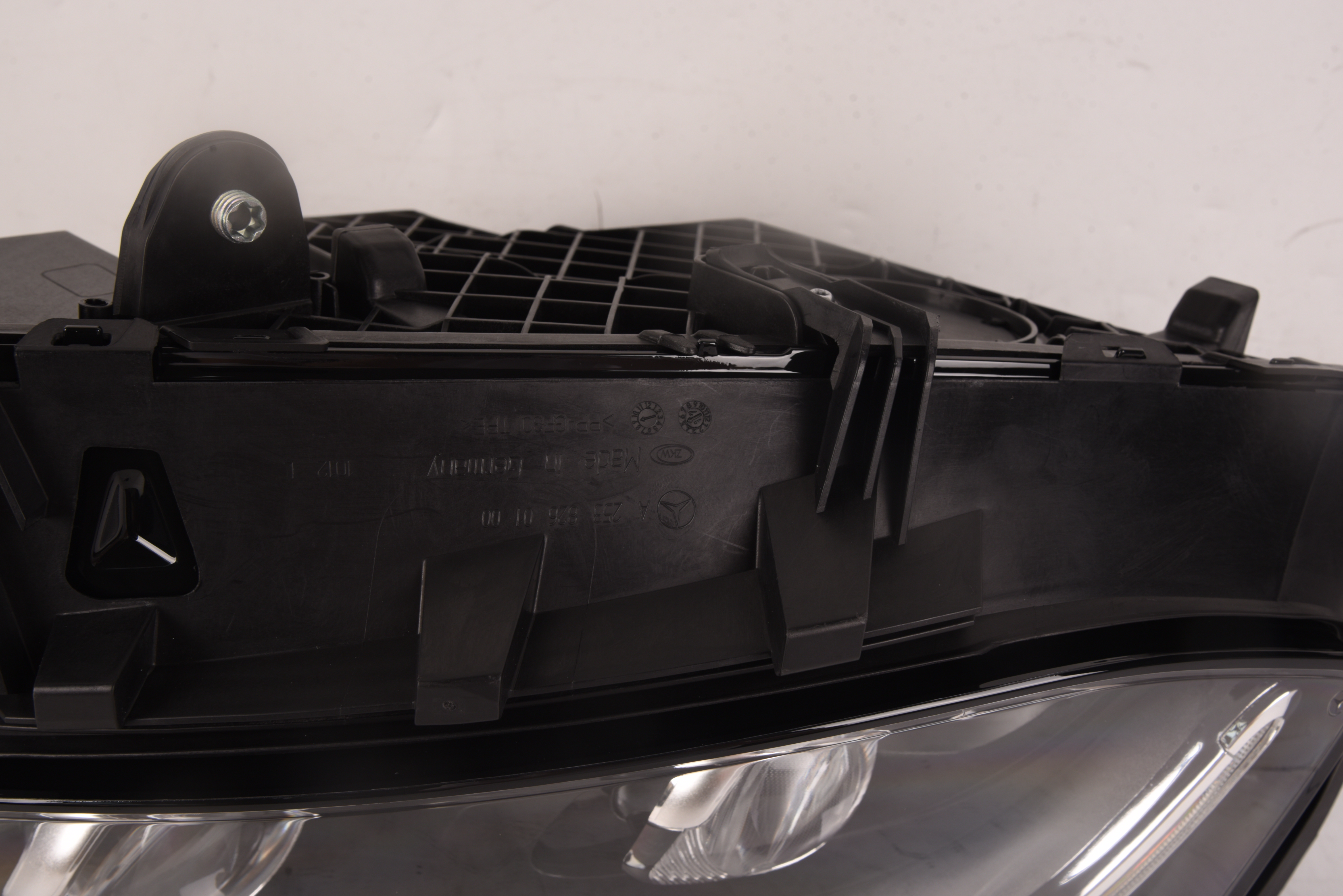 FAR STANGA LED MERCEDES-BENZ X253 - REMAN