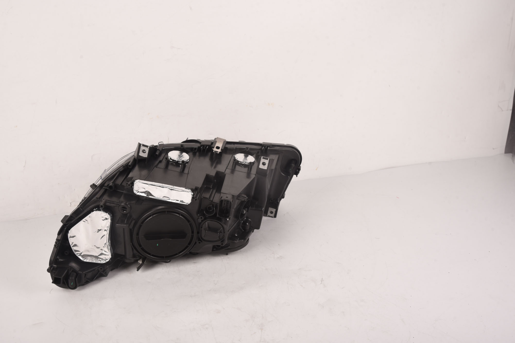 FAR DREAPTA BIXENON BMW F07 - REMAN