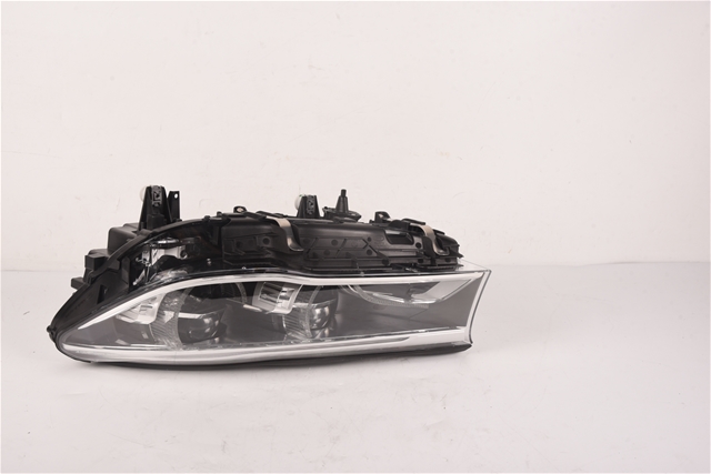 Imagine pentru produsul „FAR STANGA LED BMW G12 - REMAN"