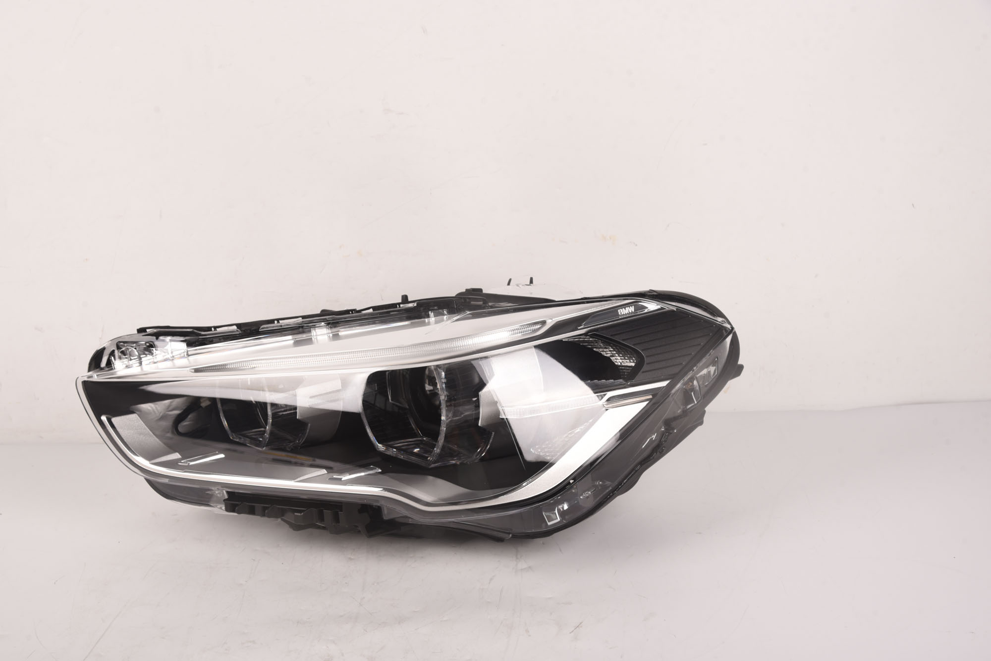 Imagine pentru produsul „FAR STANGA LED BMW F49 - REMAN"