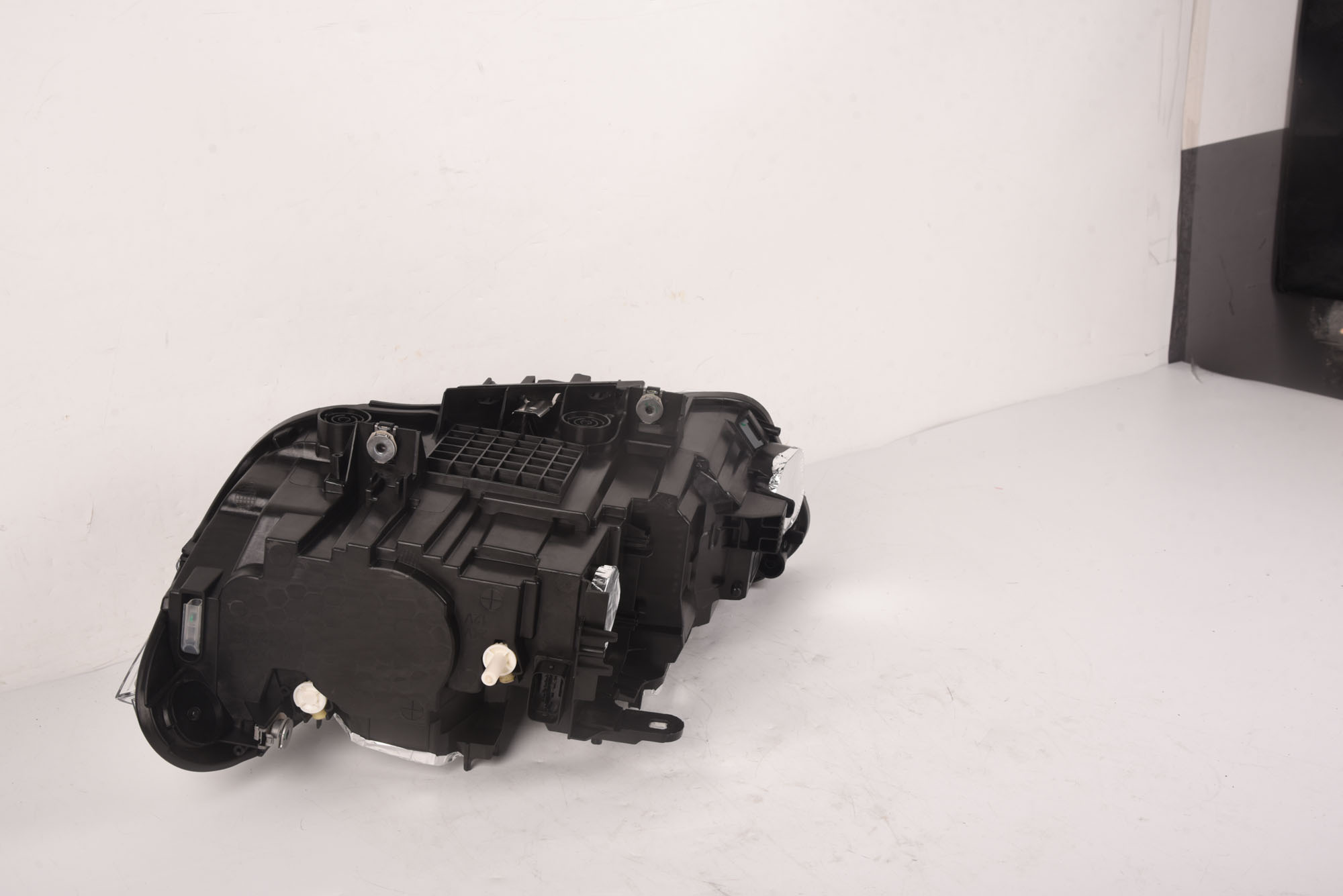 FAR DREAPTA LED BMW F39 - REMAN