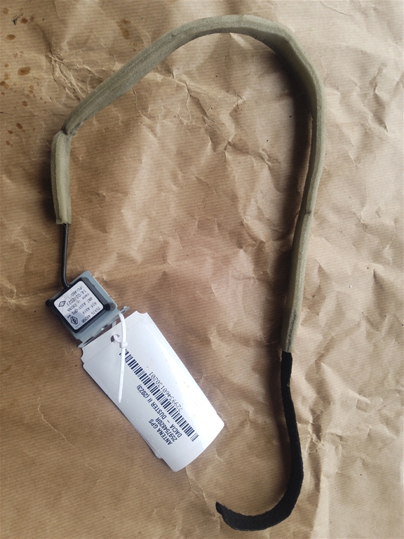 Imagine pentru produsul „ANTENA GPS(259754820R-MASINA ARE < 10 KM) - SH"