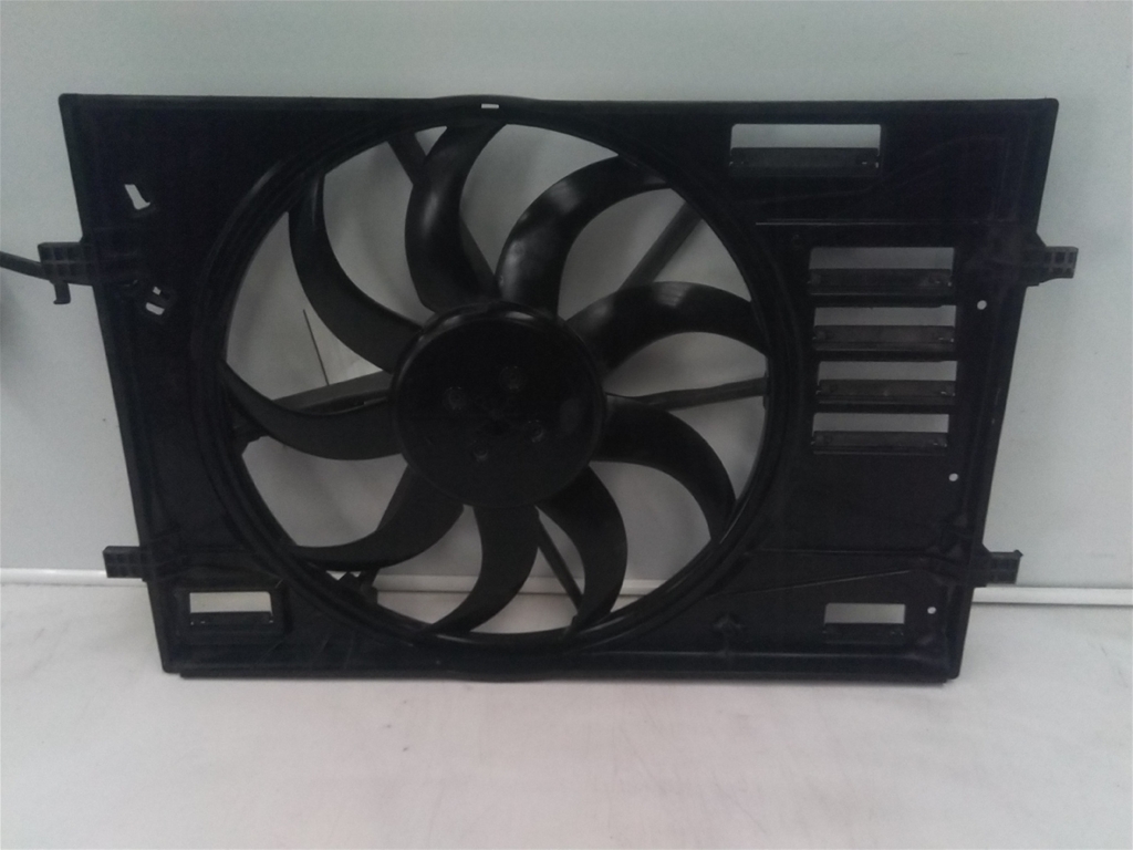 Imagine pentru produsul „(2Q0121203J) ELECTROVENTILATOR RACIRE [CARCASA INCLUSA] - SH"