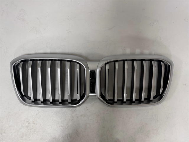 Imagine pentru produsul „GRILA RADIATOR - A.M."
