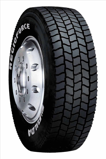 Imagine pentru produsul „245/70R17.5 REGIOFORCE 136/134M 3PSF M+S 3PMSF REGIONAL TRACTIUNE"