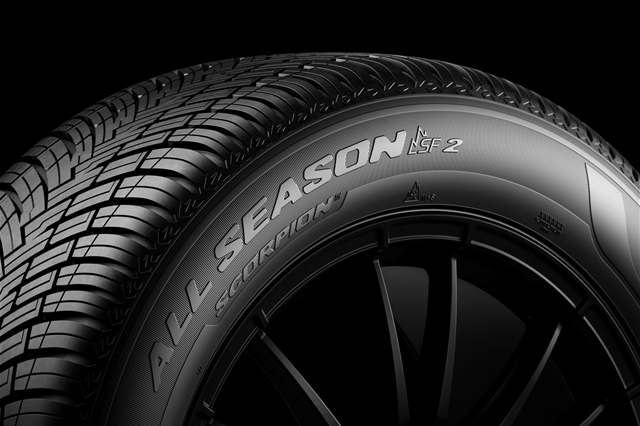 235/45R20 100H XLSCSF2(VOL)KSELT ALLSEASON 3PMSF EE:A FR:A NL/U:B 70DB