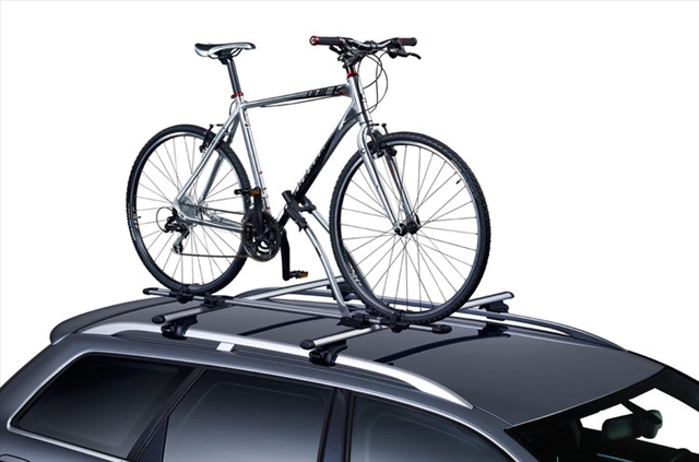 Imagine pentru produsul „532 SISTEM TRANSPORT BICICLETE BARE TRANSV THULE FREERIDE"