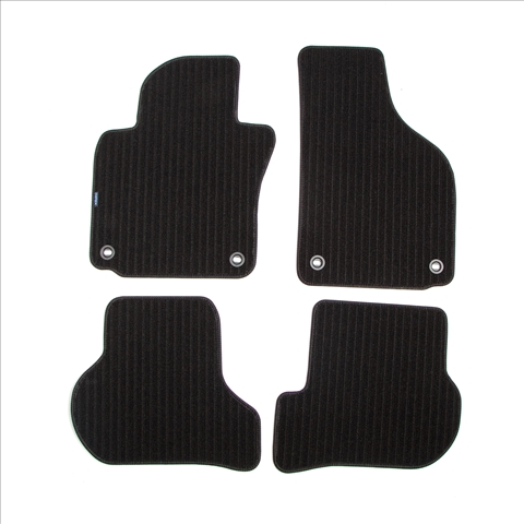 Imagine pentru produsul „SET COVORASE MOCHETA PETEX MODEL REMO CULOARE NEGRU GOLF V/JETTA 07.2005-2007"