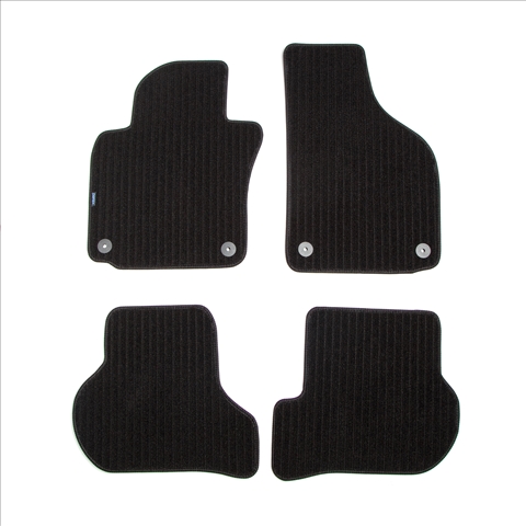 Imagine pentru produsul „SET COVORASE MOCHETA MODEL REMO CULOARE NEGRU GOLF V/VI/SCIROCCO"