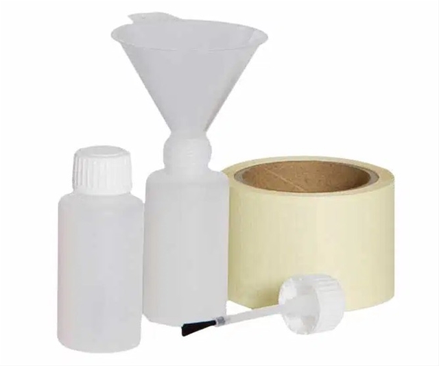 Imagine pentru produsul „SET 100STICLUTE PLASTIC CU PENSULA 30ML-COLAD"