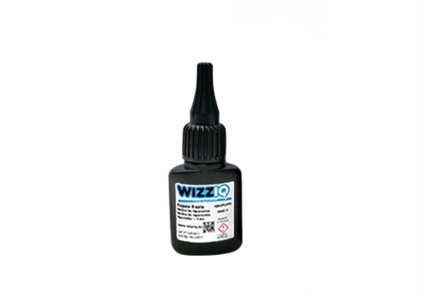 Imagine pentru produsul „RASINA PENTRU RAPARATII CIOBITURI PARBRIZE  20ML(80100 REPARATII)"