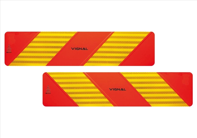 Imagine pentru produsul „SET 2 PLACUTE REFLECTORIZANTE 565X130MM SUPORT ALUMINIUM"
