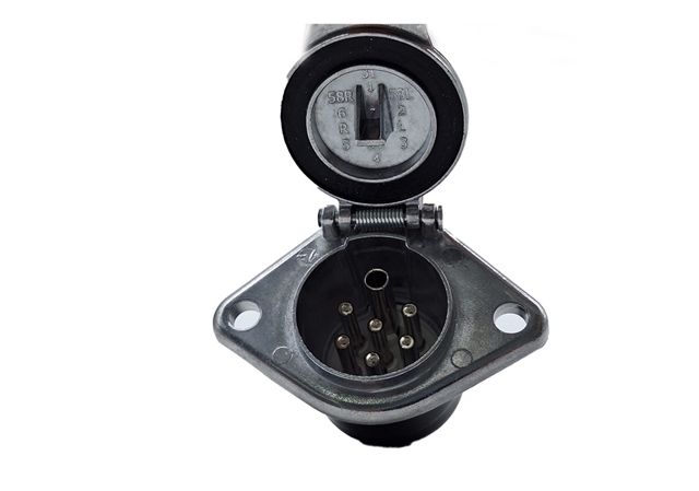 Imagine pentru produsul „ADAPTOR PRIZA 7 PINI 24V METALIC TIP S"