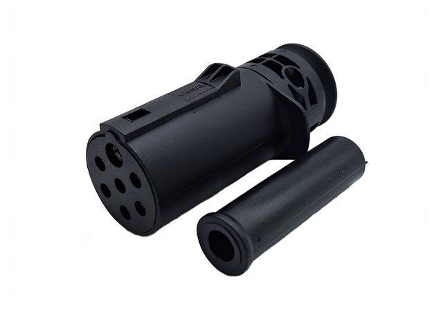 PRIZA REMORCA 7 PINI 24V PLASTIC TIP N