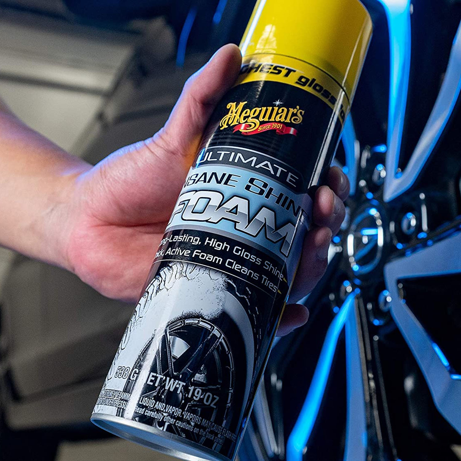 SPUMA CURATAT ANVELOPE ULTIMATE TYRE SHINE FOAM - EU 19 OZ - MEGUIARS