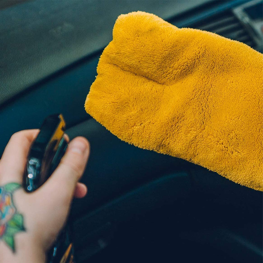 Imagine pentru produsul „NBB  MANUSA MICROFIBRE CURATARE INTERIOR 1 BUC,DETAILING MITT MEGUIARS"