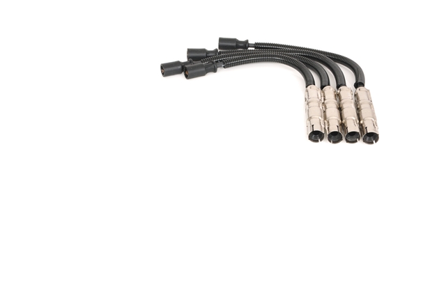 Imagine pentru produsul „SET FISA INALTA TENSIUNE BS808 (MANAGEMENT MOTOR)"