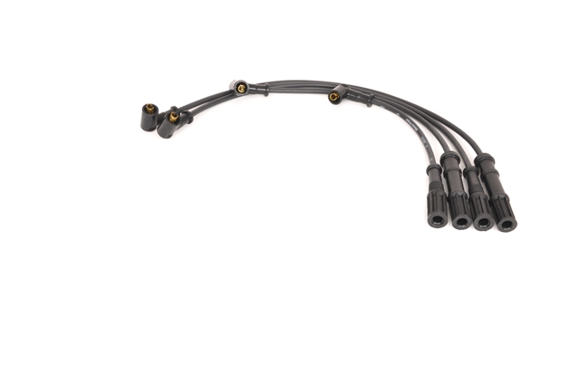 Imagine pentru produsul „SET FISA INALTA TENSIUNE BS816 (MANAGEMENT MOTOR)"