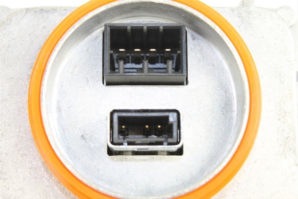Imagine pentru produsul „UNITATE DE COMANDA LAMPA CU DESCARCARE PE GAZ"