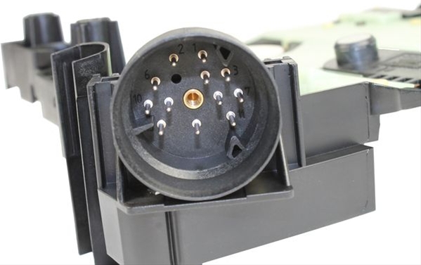 UNITATE DE CONTOL CUTIE DE VITEZE AUTOMATICA