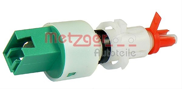 COMUTATOR, ACTIONARE AMBREIAJ (TEMPOMAT); COMUTATOR, ACTIONARE AMBREIAJ (COMANDA MOTOR)