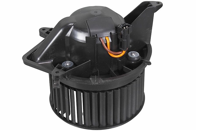 Imagine pentru produsul „VENTILATOR HABITACLU"