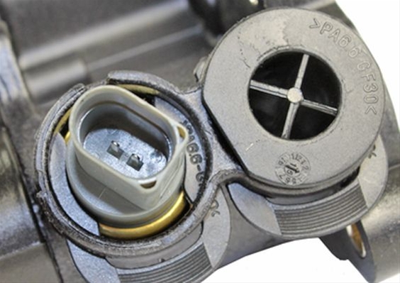 TERMOSTAT LICHID RACIRE