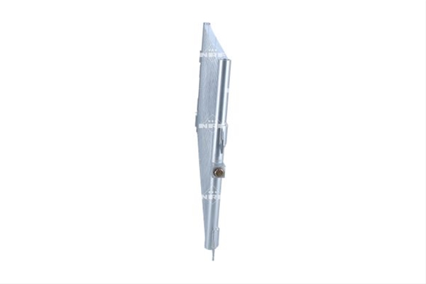 CONDENSATOR A/C SE24