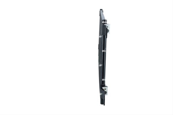 CONDENSATOR A/C SE24