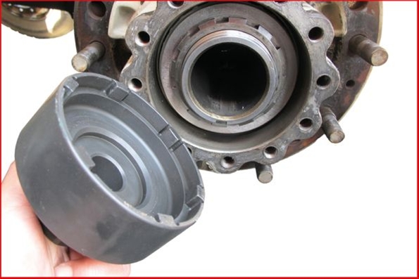 CHEIE 3/4 PTR PIULITE CU 6 PINI PTR MERCEDES SI MAN