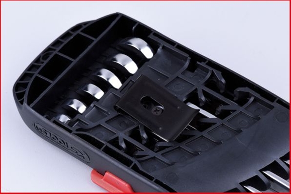 COVORAS DE PROTECTIE PENTRU MECANICI, L480XL320XI36MM