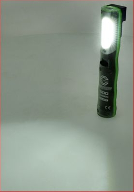 LAMPA DE LUCRU CU LED COMPETITION, 500 LUMENI