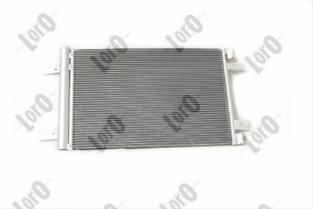 Imagine pentru produsul „CONDENSATOR A/C"